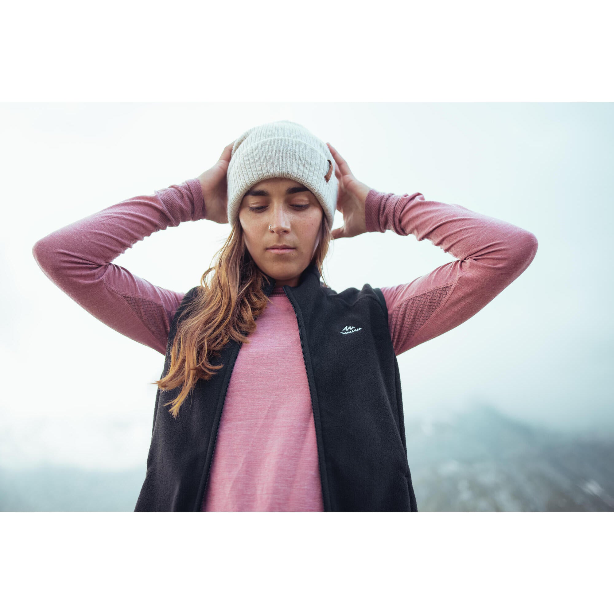 Quechua Women's MH120 Hiking Fleece Vest - Image 10