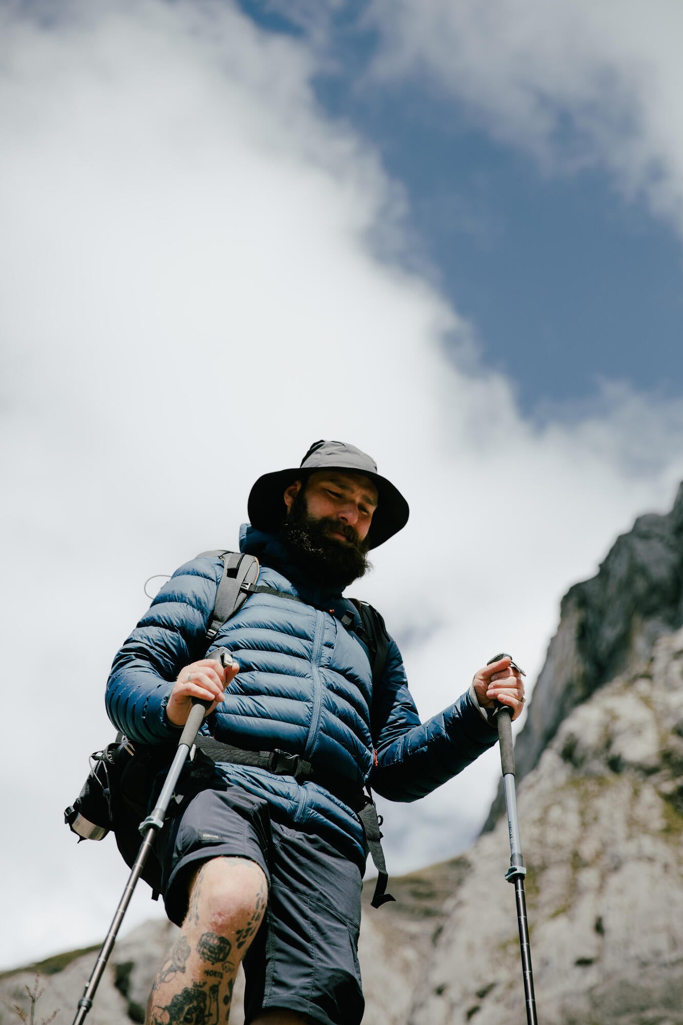 Forclaz Men's MT500 Hooded Down Puffer Jacket - Image 46