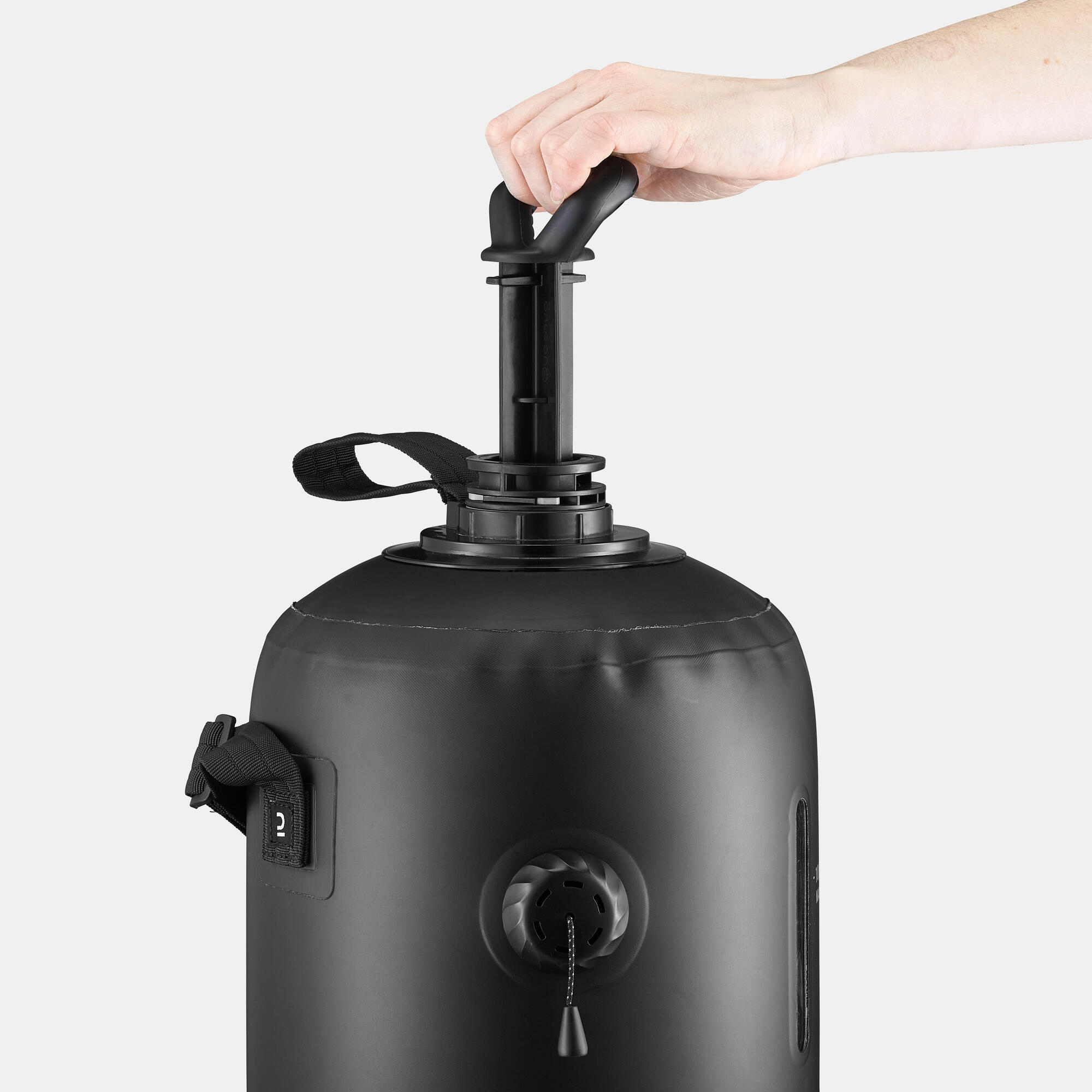Quechua 10 L Solar Pressure Camping Shower - Image 2