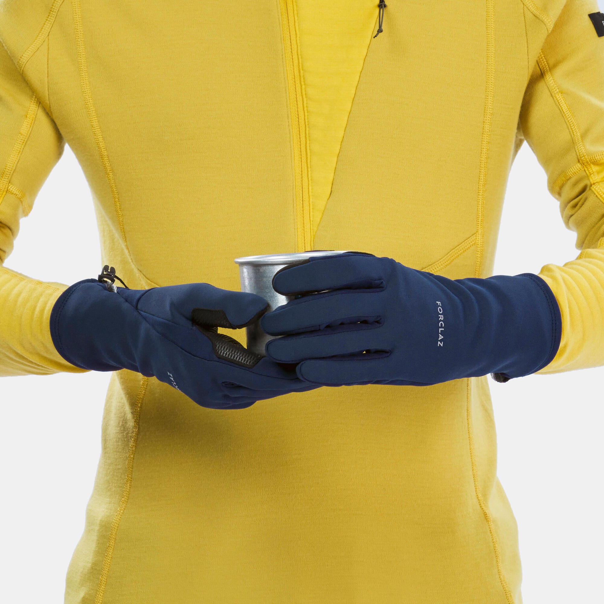 Forclaz Adult MT500 Touchscreen Stretch Backpacking Gloves - Image 6