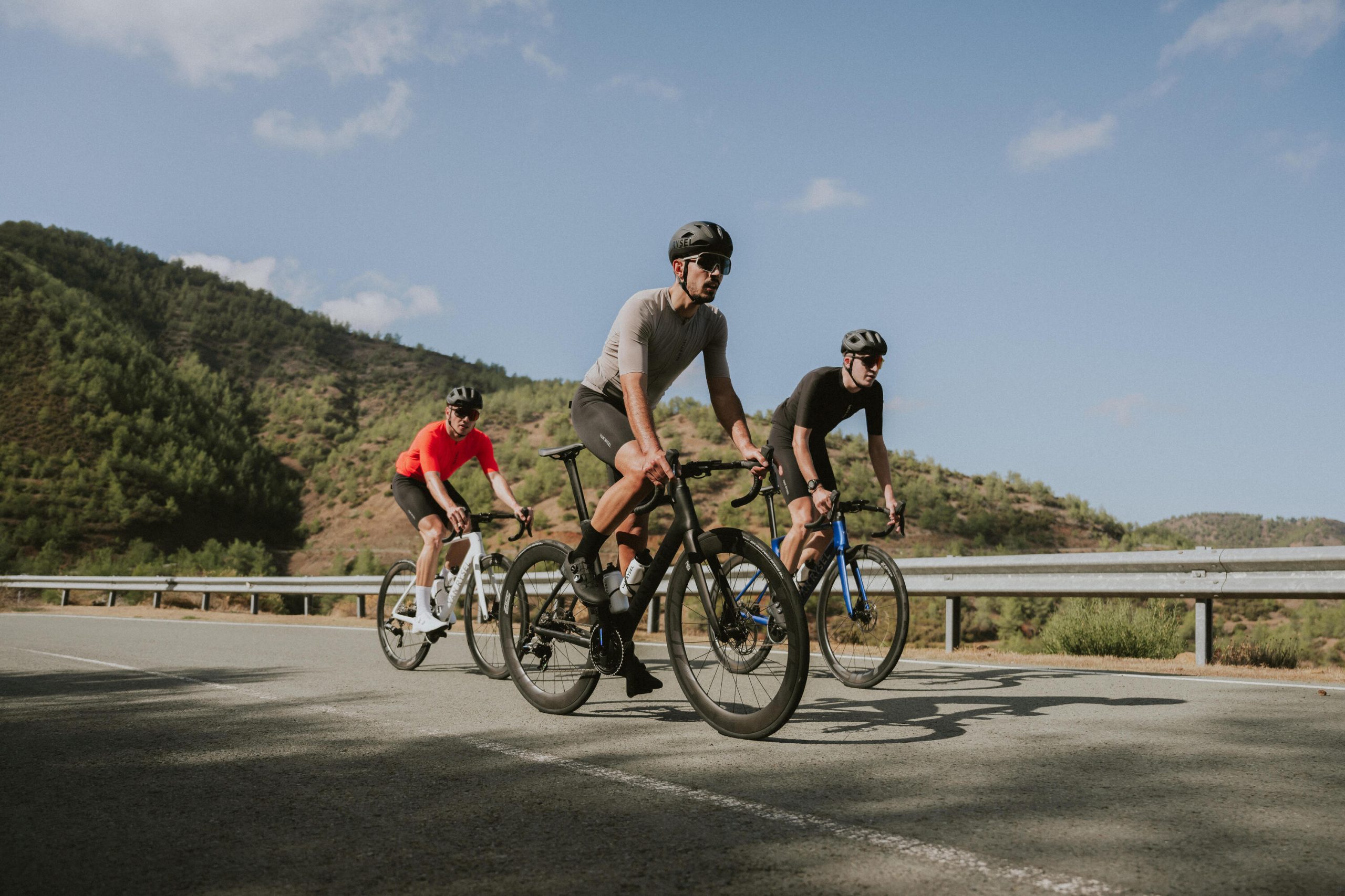 Van Rysel Unisex RCR 2 Short-Sleeved Cycling Jersey - Image 61