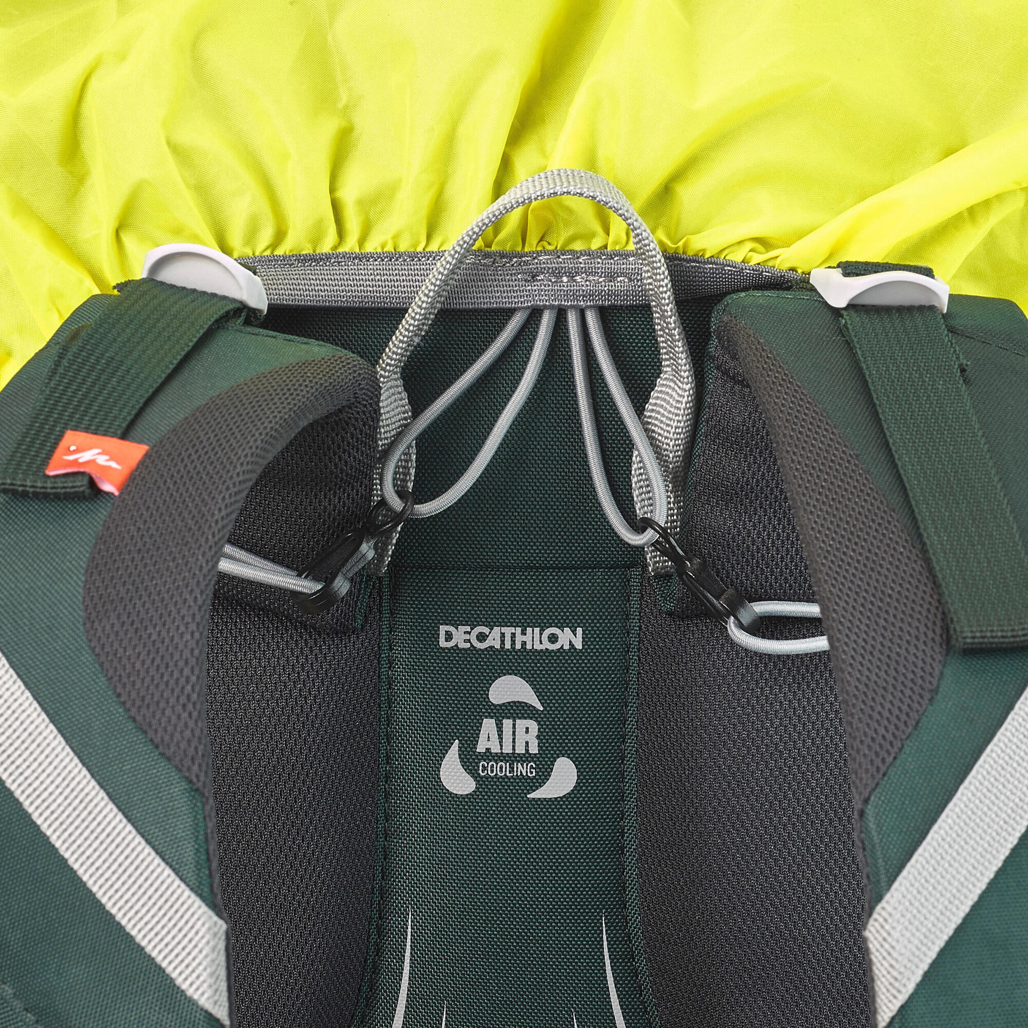 Forclaz Quechua 20 40L Rain Cover for Hiking Backpacks - Image 4