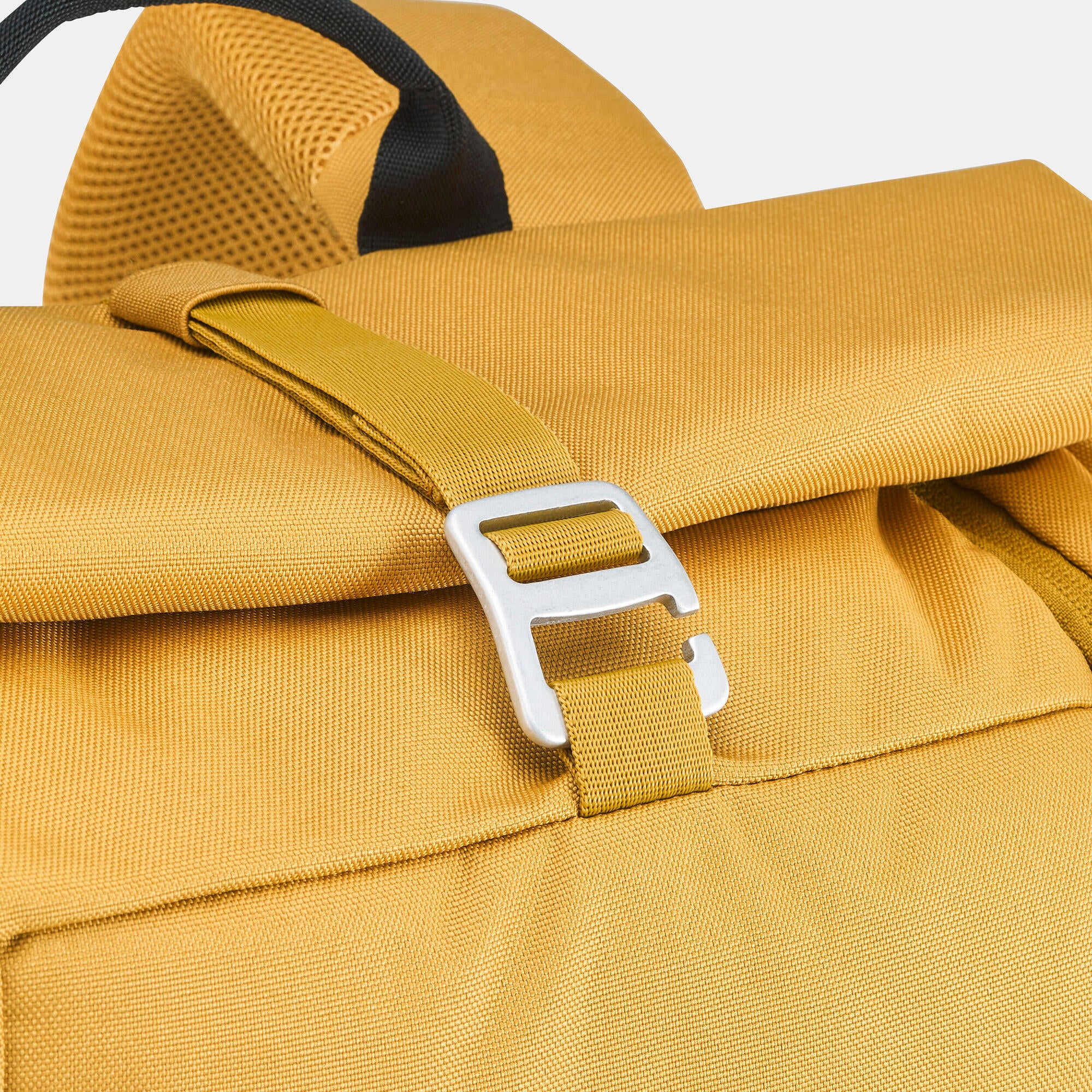 Quechua NH Escape 500 Rolltop 23 L Backpack - Image 25