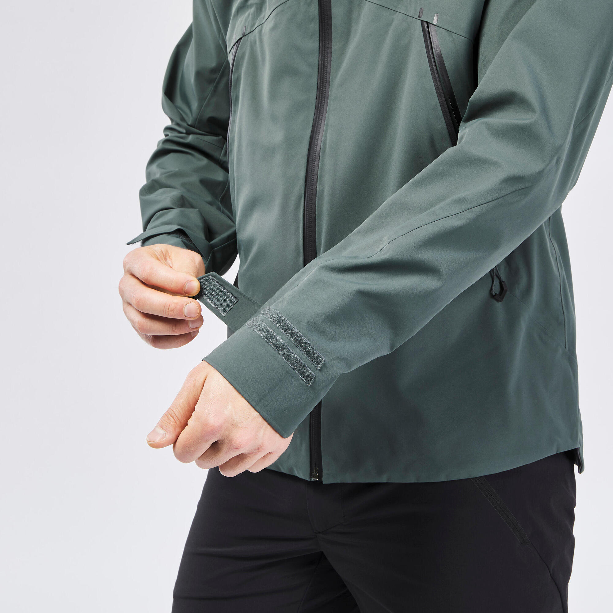 Quechua Men's MH500 Hiking Lightweight Waterproof Jacket - Image 10