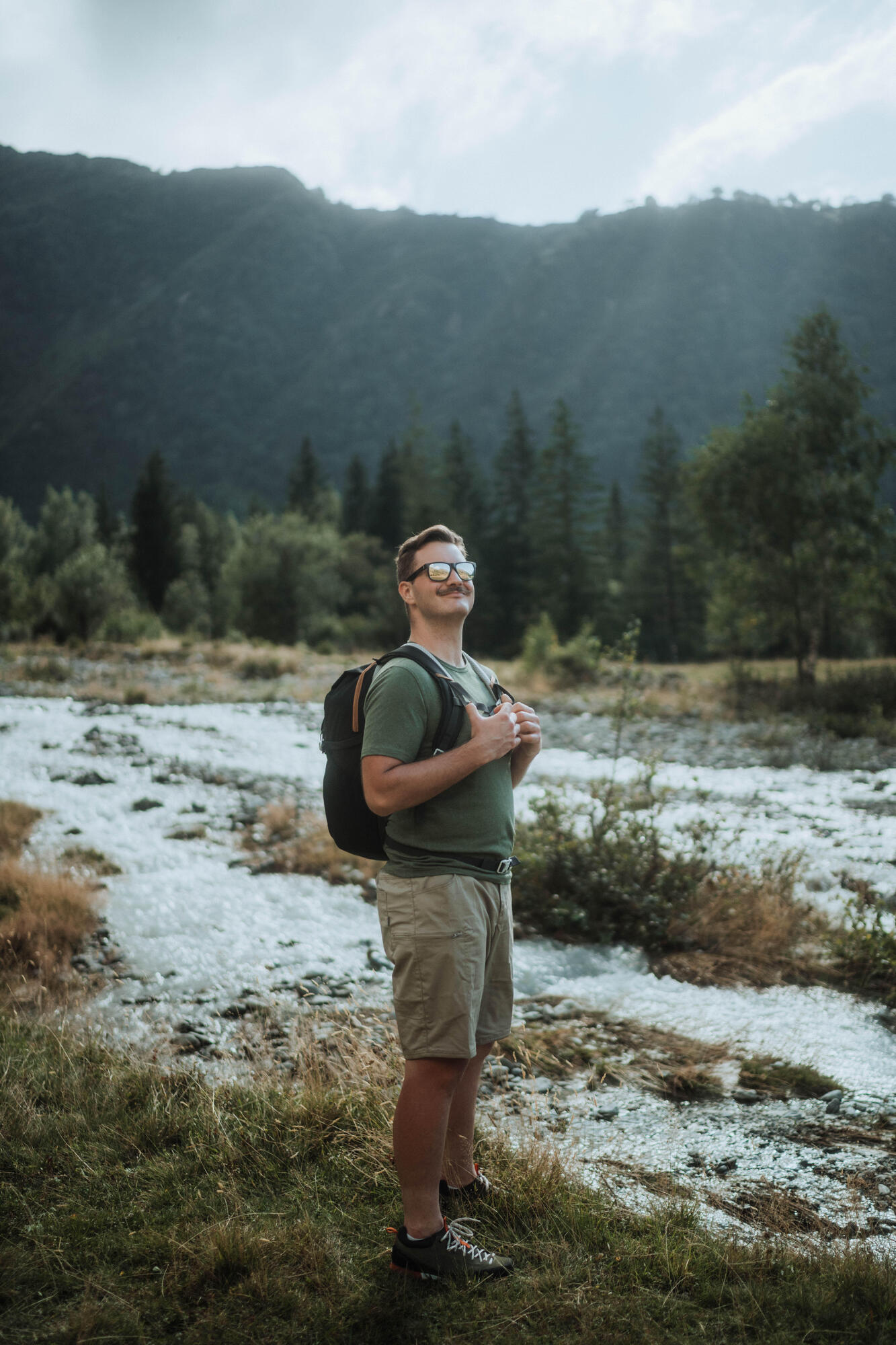 Quechua NH100 Arpenaz 30 L Hiking Backpack - Image 21