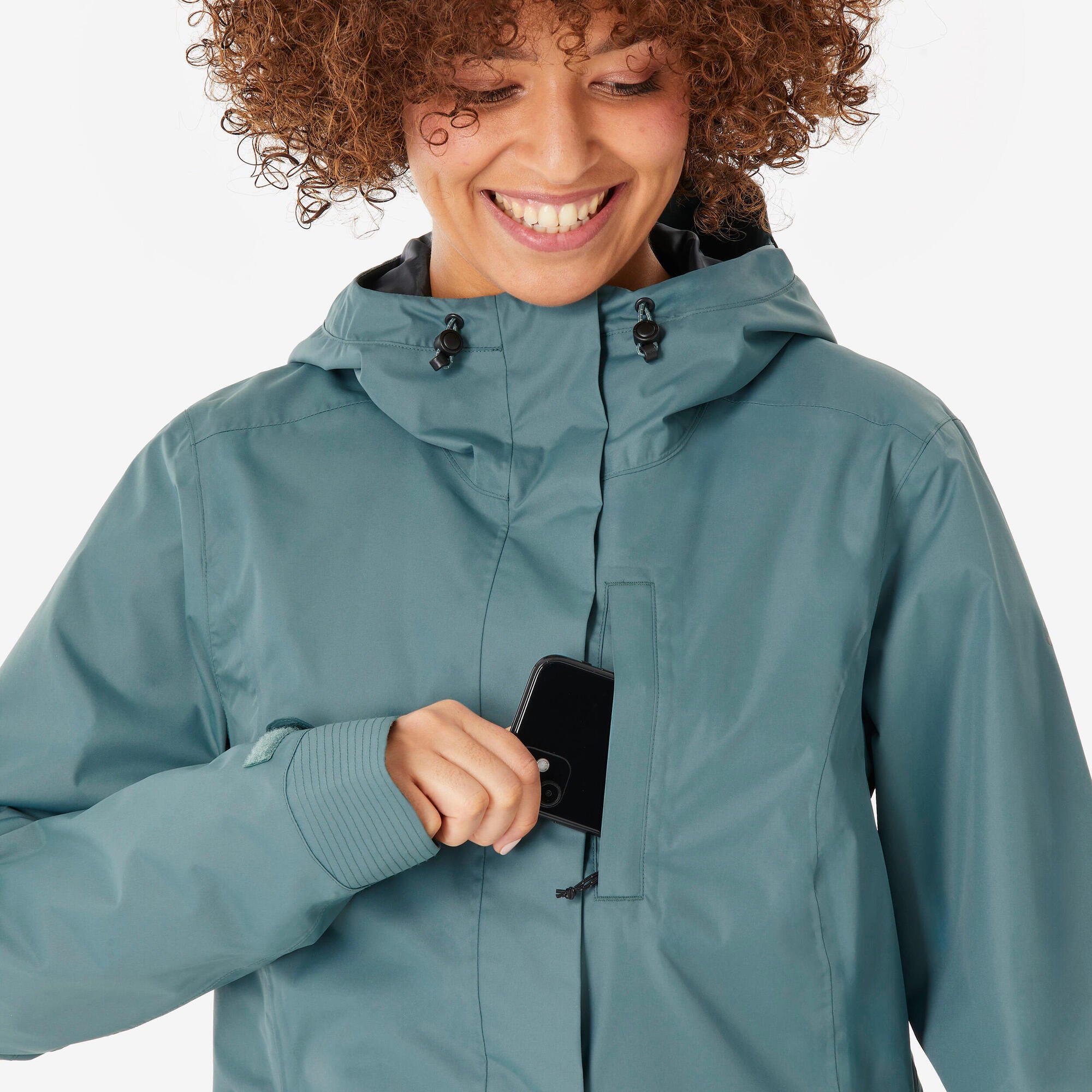 Quechua Women's NH500 Waterproof Hiking Rain Jacket - Image 17